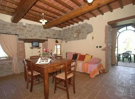 Podere Orietta Διαμέρισμα *